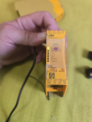 Pilz pnoz 24vdc o 1n - pilz,