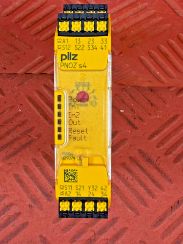 Pilz 751104 pnoz 24vdc - c,